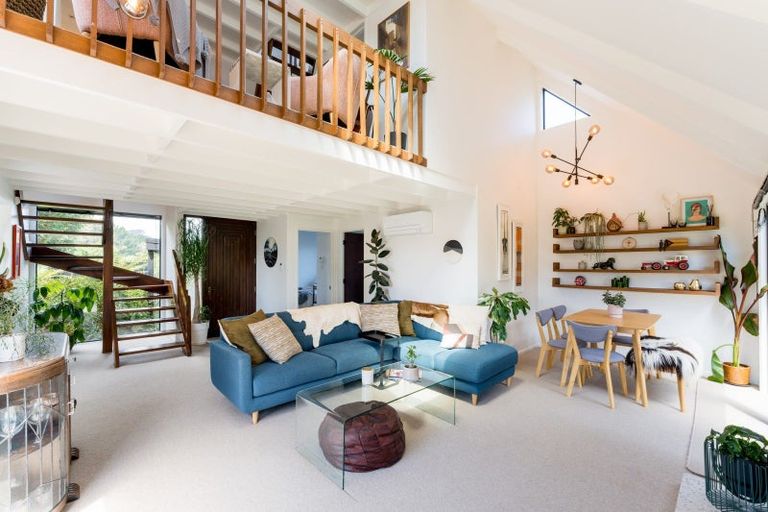 Photo of property in 203 Highcliff Road, Shiel Hill, Dunedin, 9013