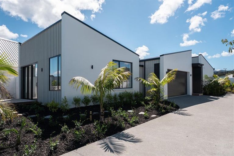 Photo of property in 22 Torea Road, Matakana, Warkworth, 0985