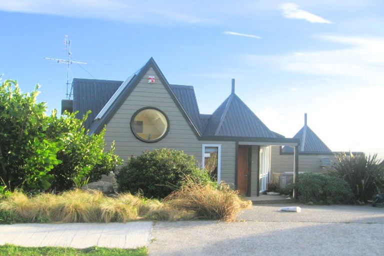 Photo of property in 13 Ettrick Grove, Papakowhai, Porirua, 5024