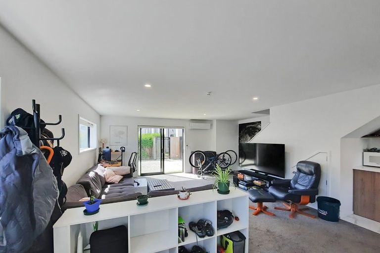 Photo of property in 7 Bings Lane, Richmond, Christchurch, 8013