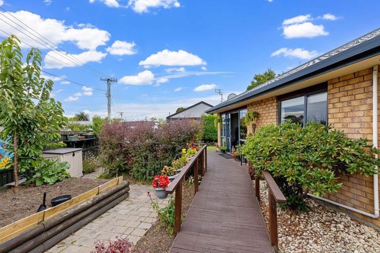 Photo of property in 397b Pages Road, Aranui, Christchurch, 8061