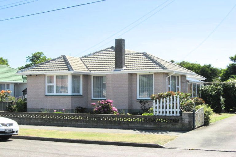 Photo of property in 11 Ormandy Place, Bromley, Christchurch, 8062