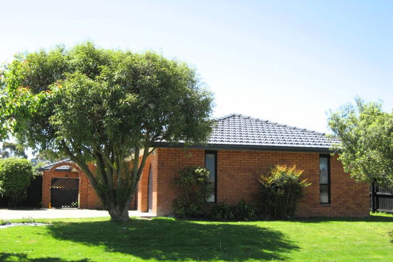 Photo of property in 4 Isaac Wilson Road, Kaiapoi, 7630