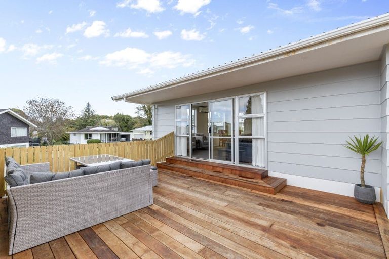 Photo of property in 8 Newlyn Place, Welbourn, New Plymouth, 4312