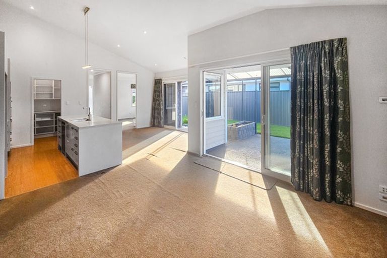 Photo of property in 28 Matariki Avenue, Frimley, Hastings, 4120