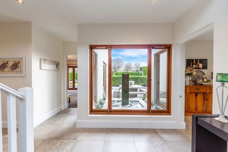 Photo of property in 27 Wroxton Terrace, Merivale, Christchurch, 8014