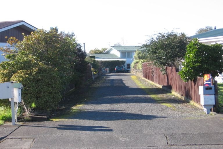 Photo of property in 5 Mabson Terrace, Masterton, 5810