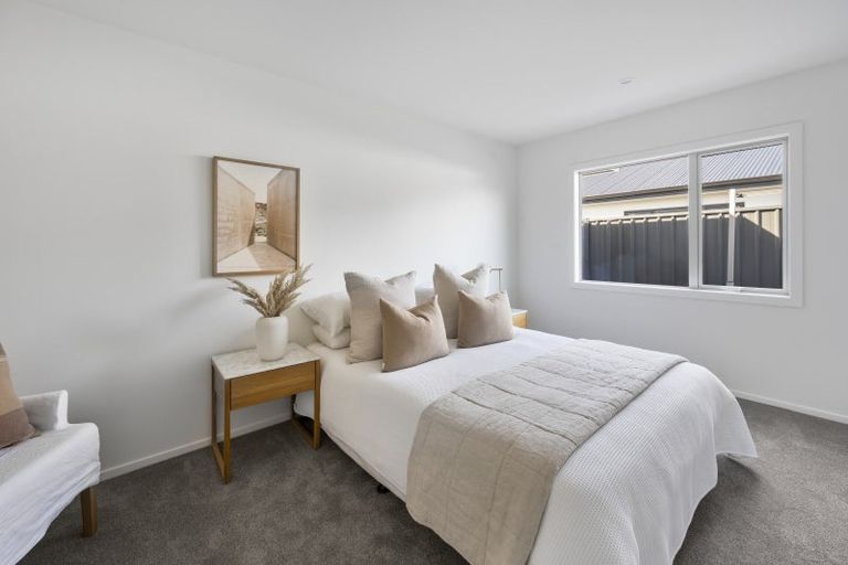 Photo of property in 10 Cassin Place, Taradale, Napier, 4112