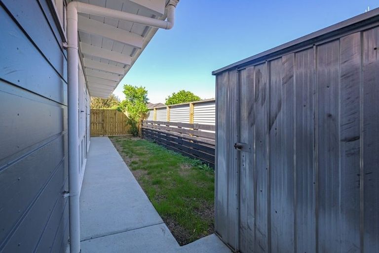 Photo of property in 4 Viscount Place, West End, Palmerston North, 4412