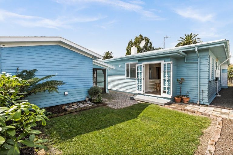 Photo of property in 155 Kennedy Road, Marewa, Napier, 4110