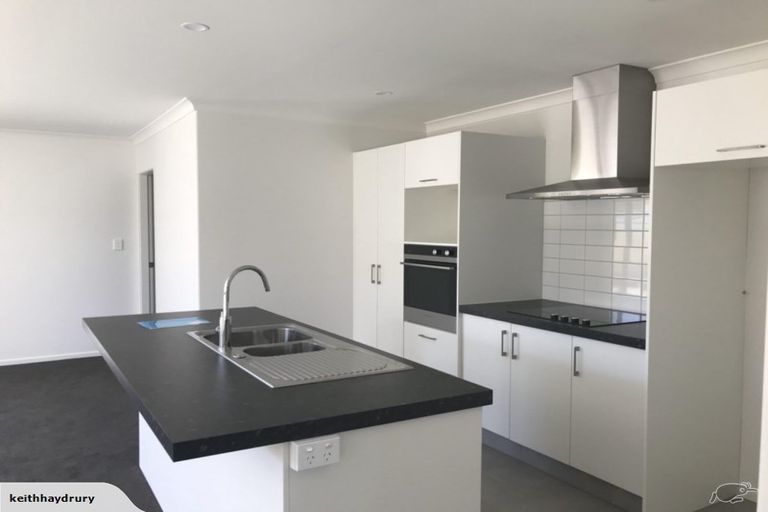 Photo of property in 12 Henry Lane, Patumahoe, Pukekohe, 2679