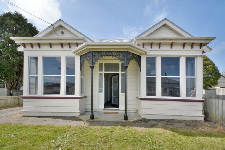 Photo of property in 17 Wesley Street, South Dunedin, Dunedin, 9012