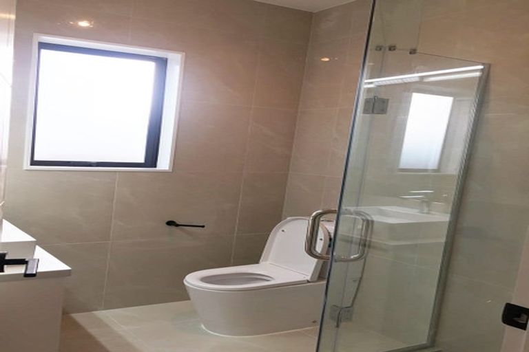 Photo of property in 11 Eastfield Avenue, Flat Bush, Auckland, 2019