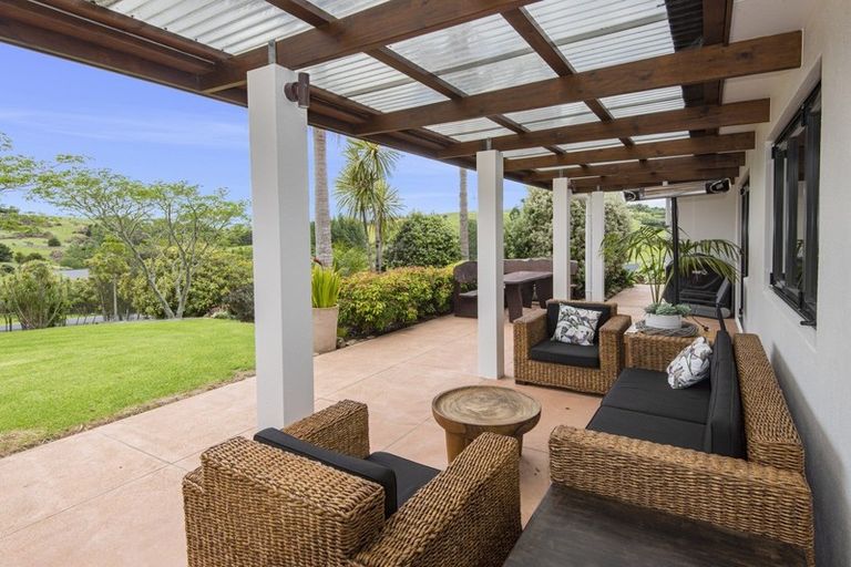 Photo of property in 14 Nihotetea Lane, Maunu, Whangarei, 0110