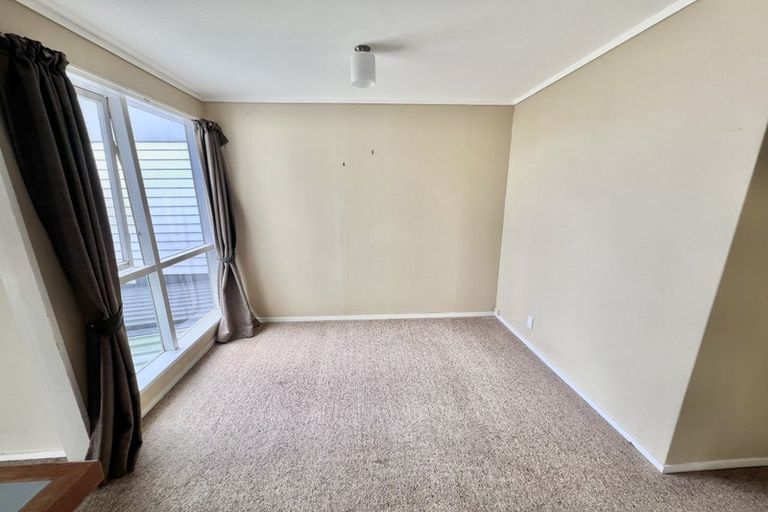 Photo of property in 2/51 Rajkot Terrace, Broadmeadows, Wellington, 6035