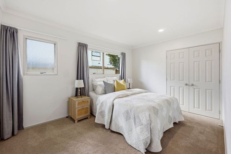 Photo of property in 27 Galsworthy Place, Bucklands Beach, Auckland, 2014