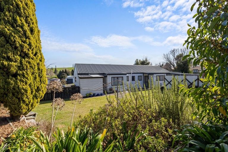 Photo of property in 2 Montgomery Crescent, Putaruru, 3411