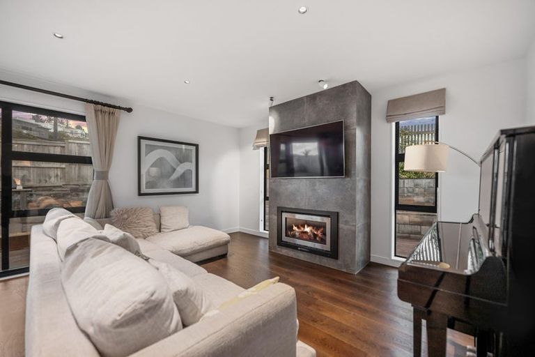 Photo of property in 3 Manawanui Way, Orewa, 0931