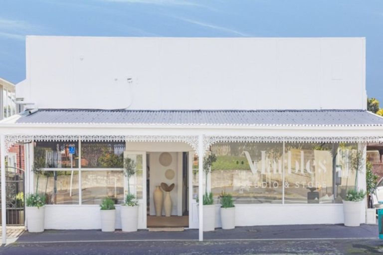 Photo of property in 2/2 Calliope Road, Devonport, Auckland, 0624