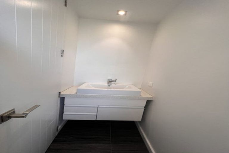 Photo of property in 6 Maitland Crescent, Rolleston, 7614