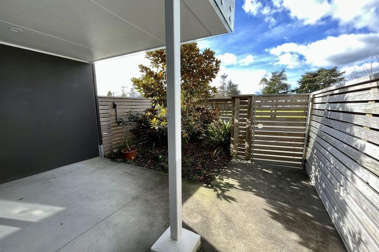 Photo of property in 10 Memorial Park Lane, Hobsonville, Auckland, 0618