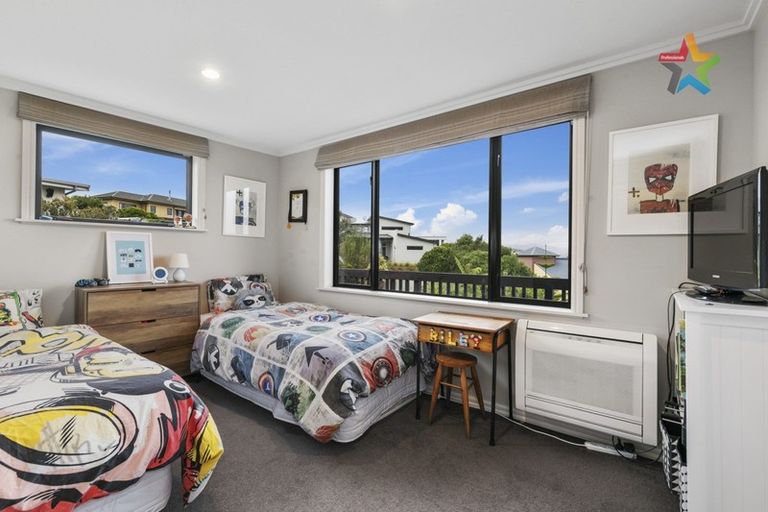 Photo of property in 47 Arahiwi Grove, Tirohanga, Lower Hutt, 5010