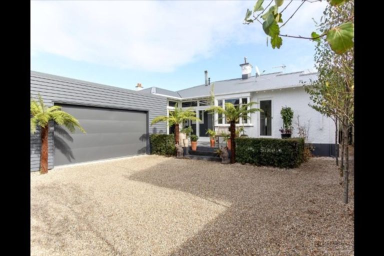 Photo of property in 21 Watson Street, Strandon, New Plymouth, 4312