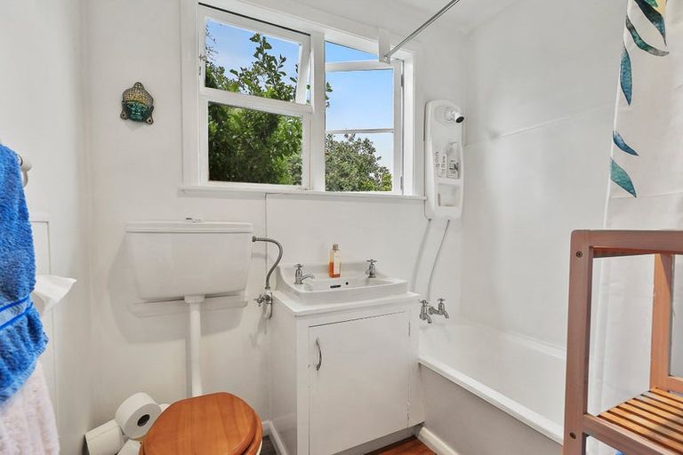 Photo of property in 120 Queen Sh25 Street, Thames, 3500