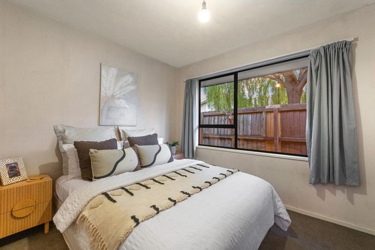 Photo of property in 118 Reynolds Avenue, Bishopdale, Christchurch, 8053