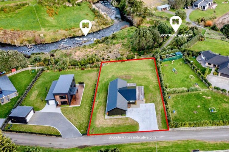 Photo of property in 2 Tasman Street, Opunake, 4616