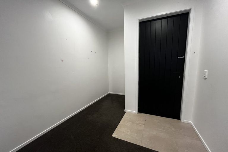 Photo of property in 262 Hobsonville Point Road, Hobsonville, Auckland, 0616