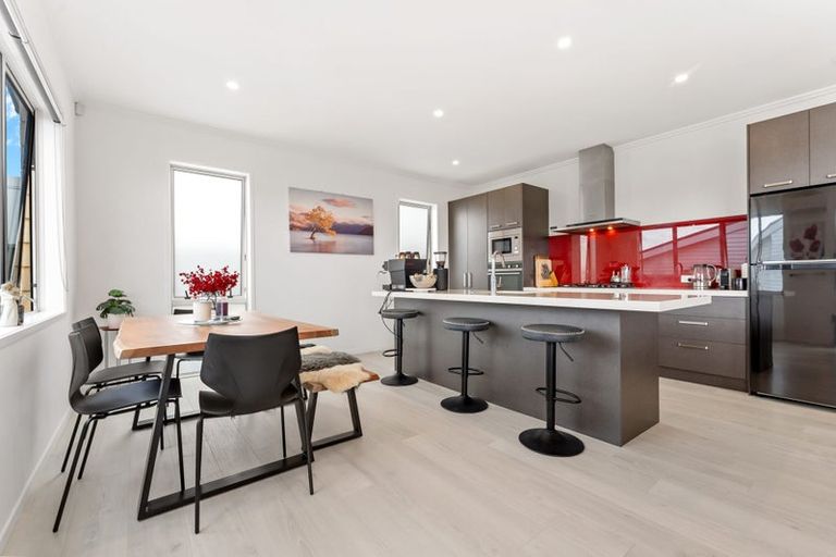 Photo of property in 16 Kiwa Crescent, Gulf Harbour, Whangaparaoa, 0930