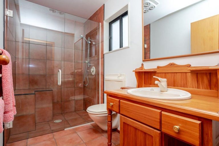 Photo of property in 9 Smith Street, Dannevirke, 4930