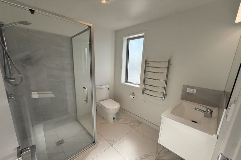 Photo of property in 22 Fort Lincoln Loop, Karaka, Papakura, 2113