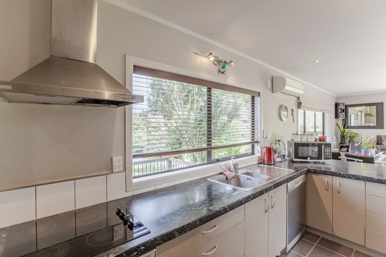 Photo of property in 6 Rochfort Street, Otane, 4202