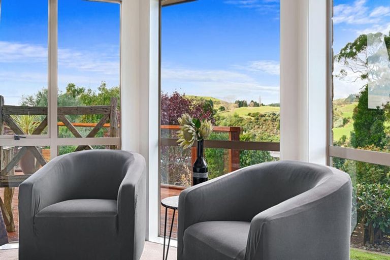 Photo of property in 28 Tuscany Place, Ohauiti, Tauranga, 3112