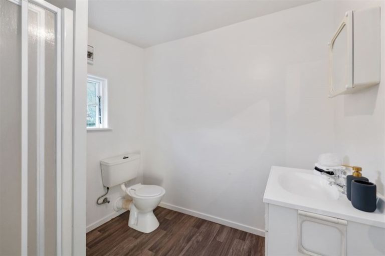 Photo of property in 6 Badger Street, Parklands, Christchurch, 8083