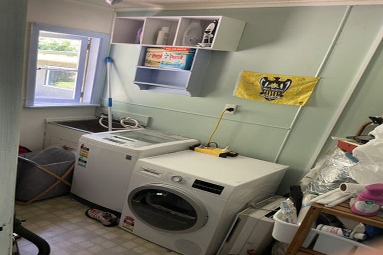 Photo of property in 564 Main Road North, Timberlea, Upper Hutt, 5018