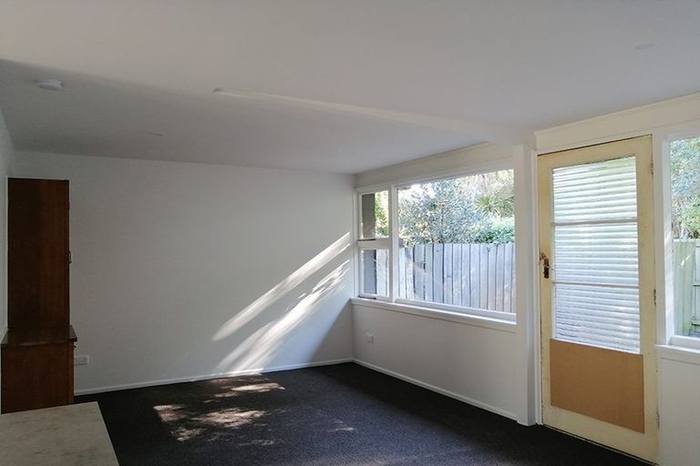 Photo of property in 37 Hillier Place, Spreydon, Christchurch, 8024