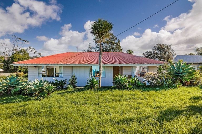 Photo of property in 115 Manuka Road, Bayview, Auckland, 0629