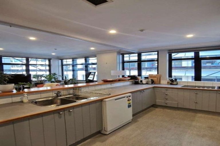 Photo of property in Kelvin House, 7g/16 The Terrace, Wellington Central, Wellington, 6011