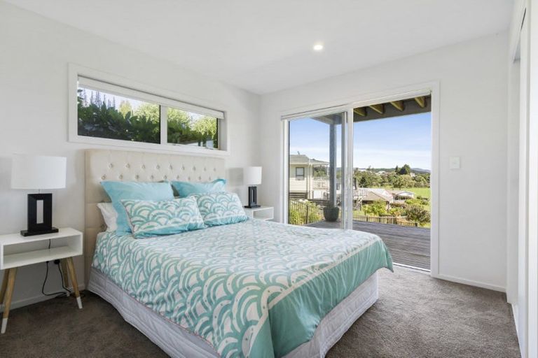 Photo of property in 104 Tukere Drive, Whangamata, 3620