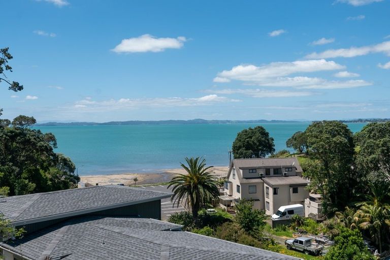 Photo of property in 21a Page Point, Mellons Bay, Auckland, 2014