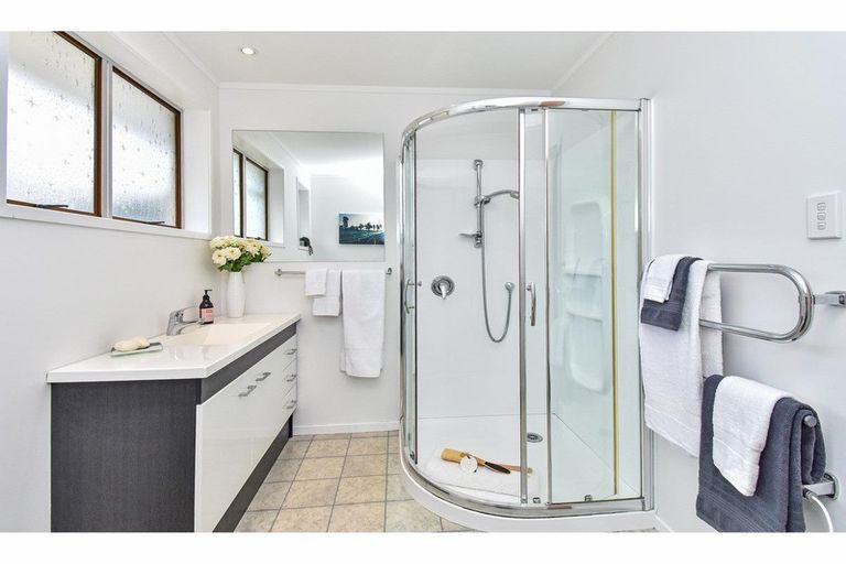 Photo of property in 5/54 Moore Street, Howick, Auckland, 2014