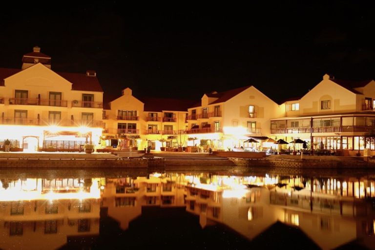 Photo of property in 35 Rue D' Amarres, Gulf Harbour, Whangaparaoa, 0930