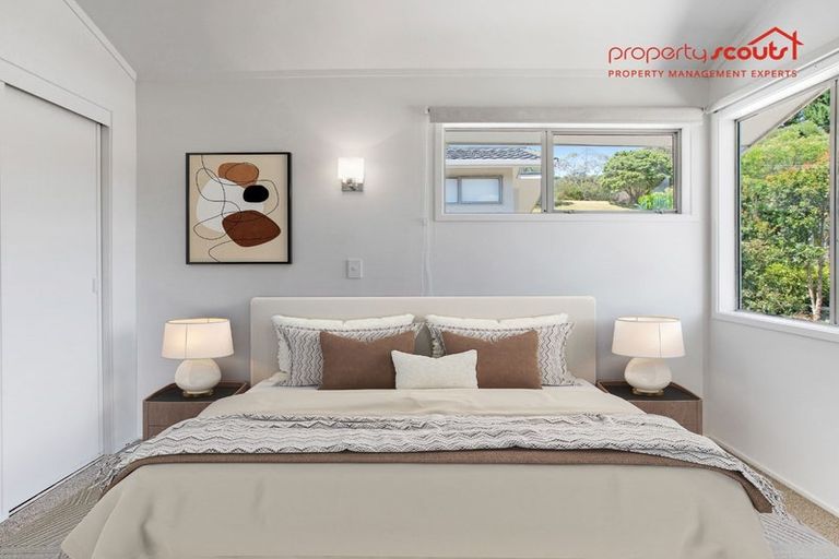 Photo of property in 1/64 Saddleback Rise, Murrays Bay, Auckland, 0630