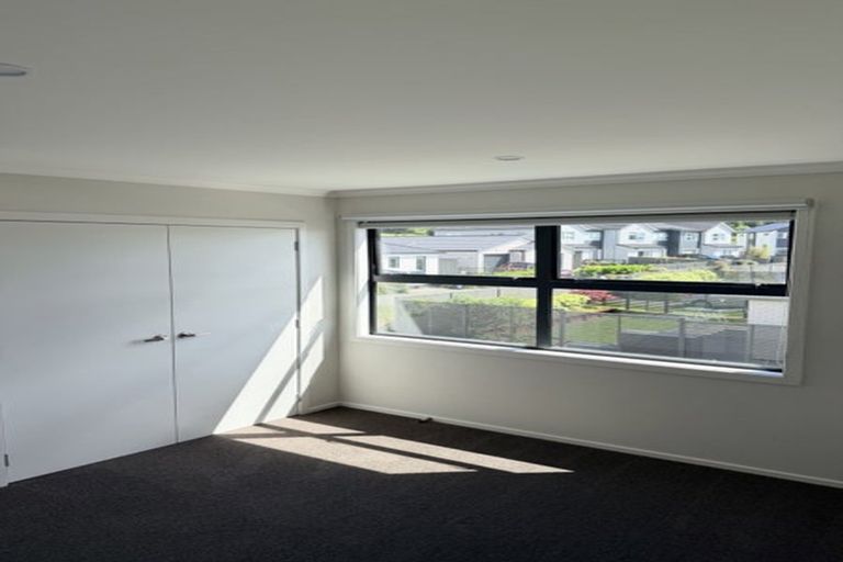 Photo of property in 50 Pateke Drive, Kenepuru, Porirua, 5022
