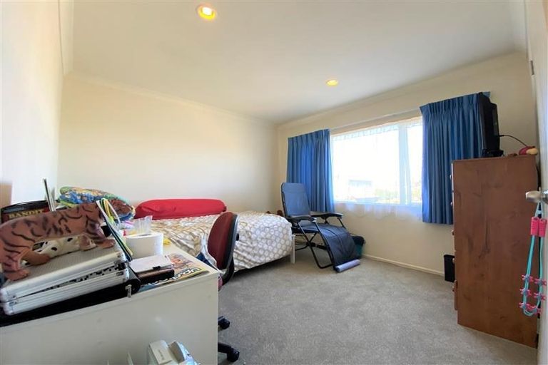 Photo of property in 2 Duntrune Road, Flat Bush, Auckland, 2016