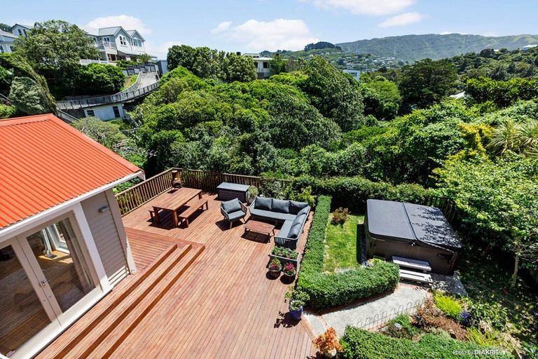 Photo of property in 12 Weld Street, Wadestown, Wellington, 6012