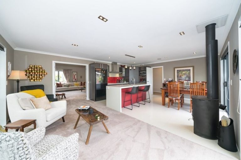 Photo of property in 101 James Line, Kelvin Grove, Palmerston North, 4414